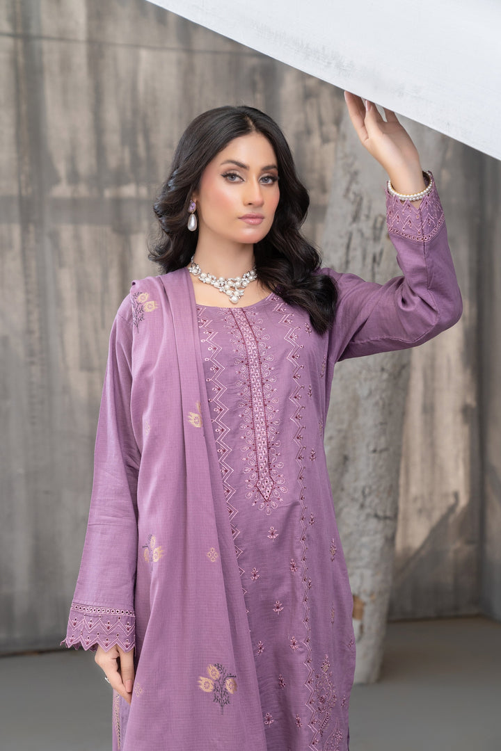 Shanaya D-1 Lamisah