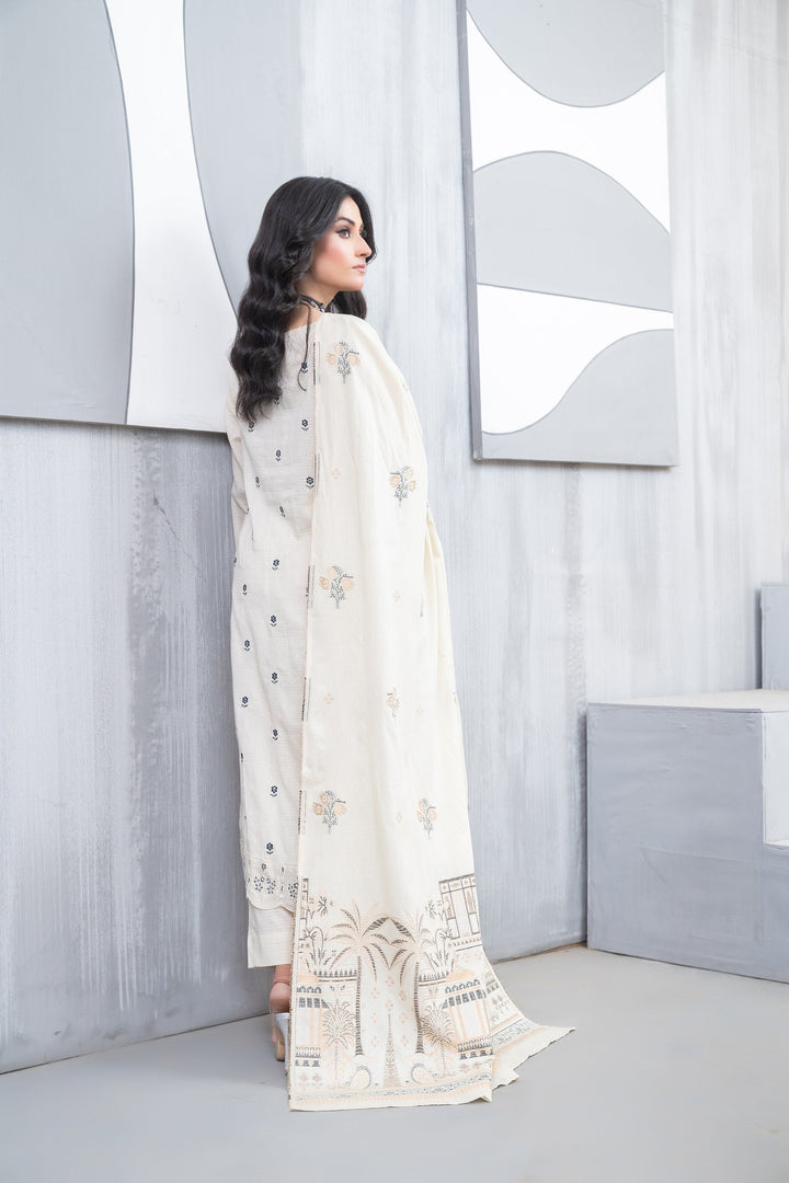 Shanaya D-6 Lamisah